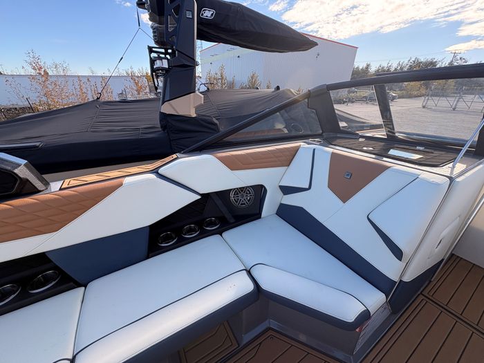 2026 Nautique S21 Photo 3 of 15