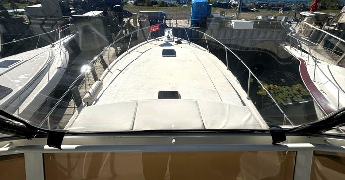 1987 Viking Yachts Motor Yacht Photo 37 sur 76