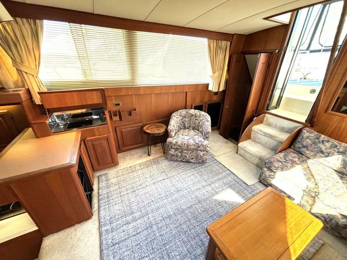 1987 Viking Yachts Motor Yacht Photo 44 sur 76