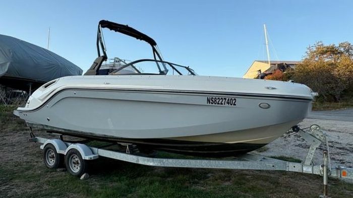 2022 Bayliner DX2250 Photo 1 of 1