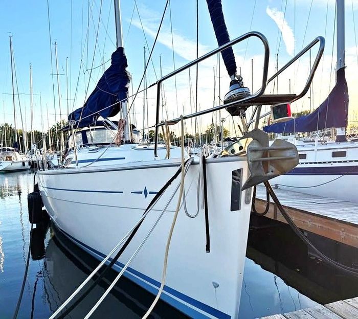 2009 Bavaria 38 Cruiser Photo 2 sur 55