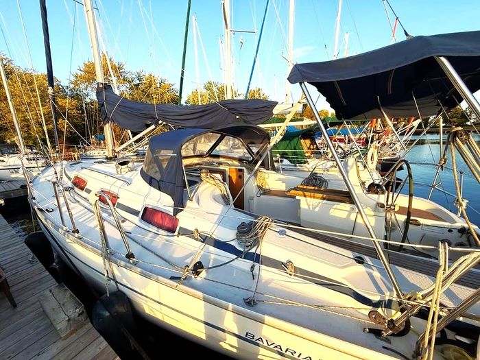 2009 Bavaria 38 Cruiser Photo 9 sur 55
