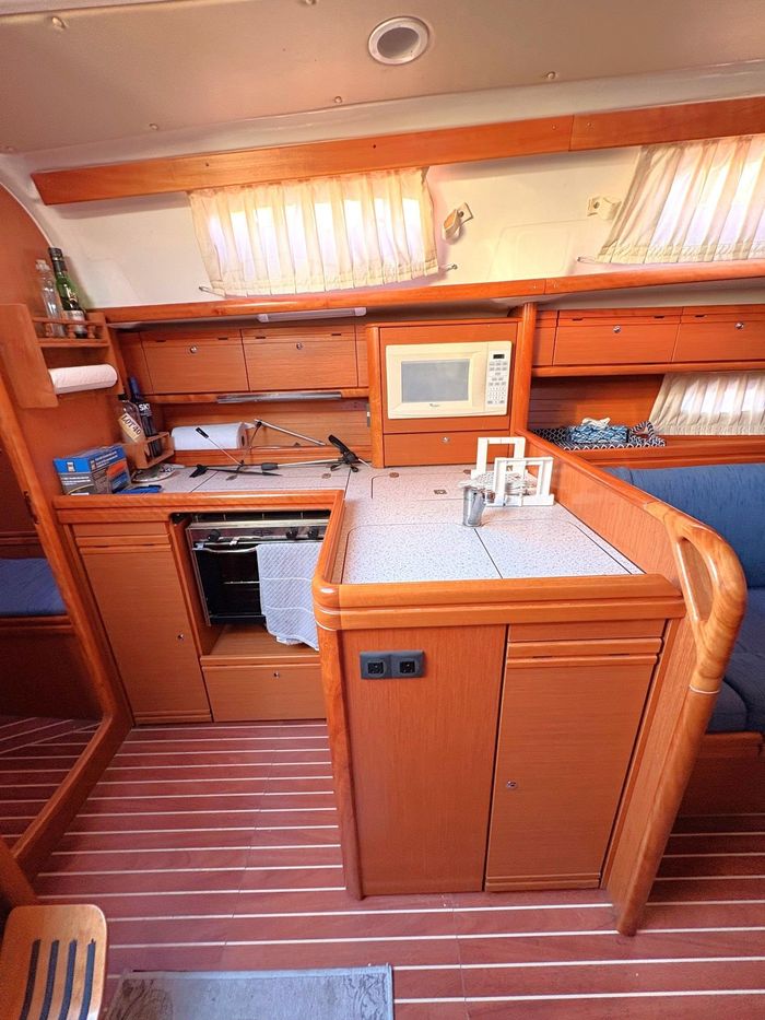 2009 Bavaria 38 Cruiser Photo 32 sur 55