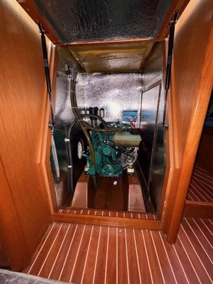 2009 Bavaria 38 Cruiser Photo 23 sur 55