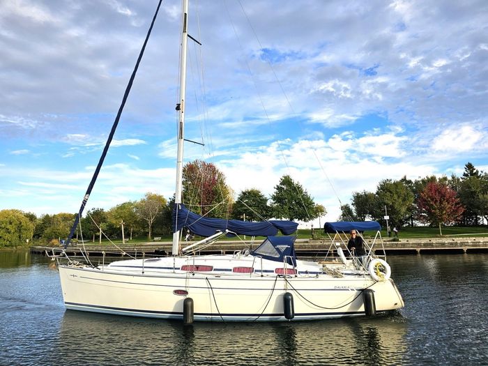 2009 Bavaria 38 Cruiser Photo 5 sur 55
