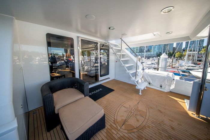 1992 Crescent Yachts Tri-Deck Photo 72 of 110