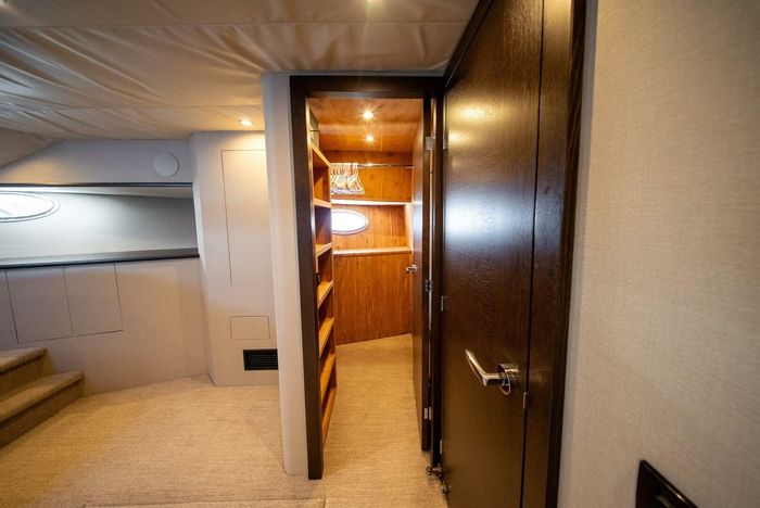 1992 Crescent Yachts Tri-Deck Photo 57 of 110