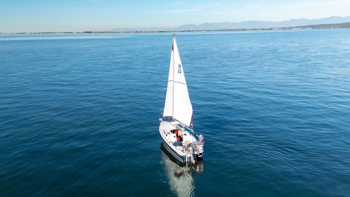 2010 Rhodes 22 Photo 33 of 42