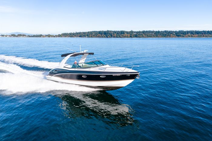 2013 Formula 310 Sun Sport Photo 32 of 34