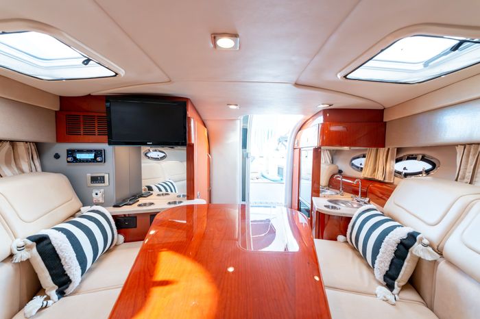 2013 Formula 310 Sun Sport Photo 24 of 34