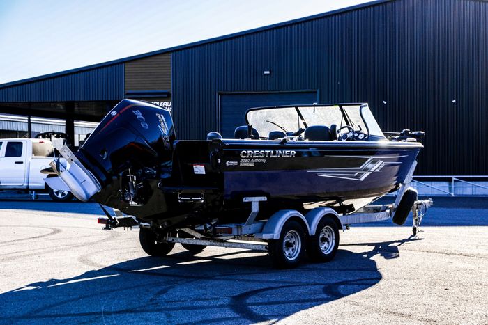 2024 Crestliner 2250 Authority Platinium Edition Photo 6 of 28