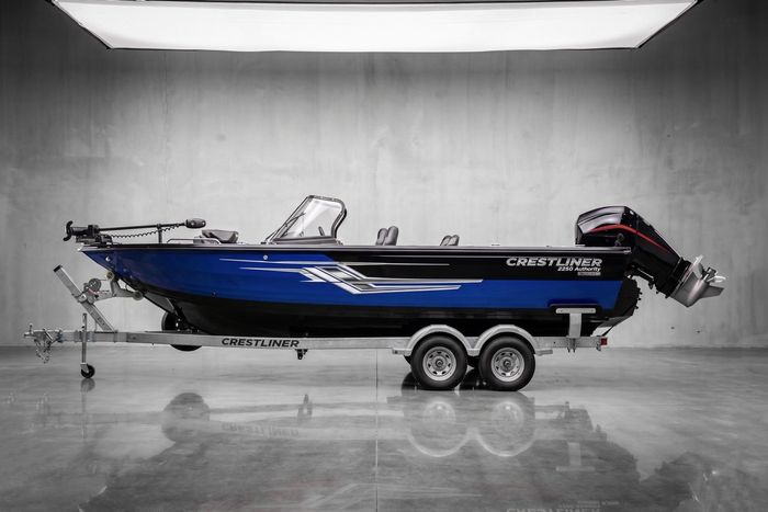 2024 Crestliner 2250 Authority Platinium Edition Photo 1 of 28