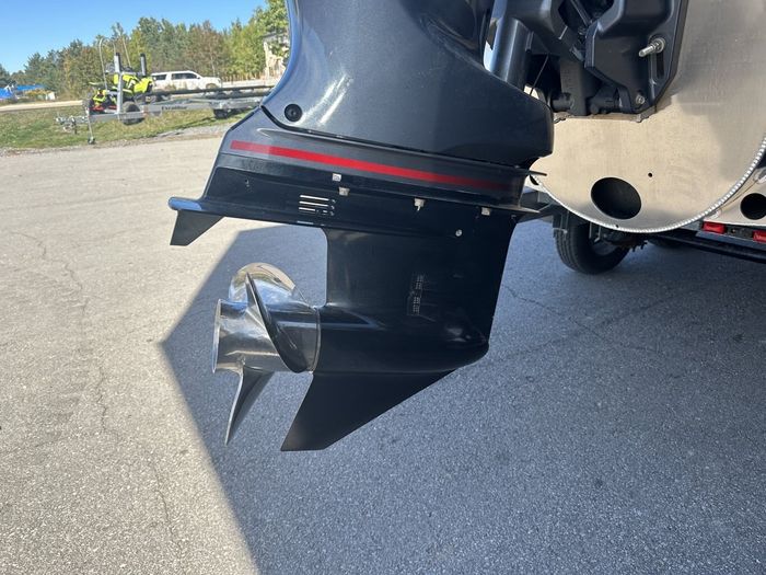 2025 Bennington 22MSBSE- YAMAHA VMAX SHO 175 Photo 42 of 43