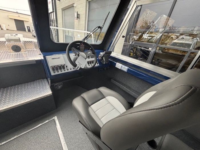 2026 Thunder Jet 26 Alexis Pro XL Photo 12 of 15