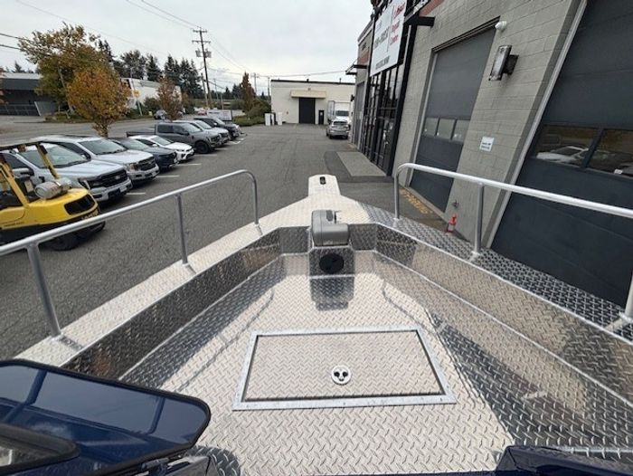 2026 Thunder Jet 26 Alexis Pro XL Photo 15 of 15