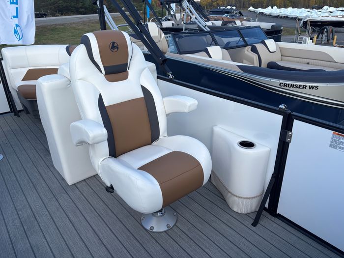 2024 Legend E-Series 23 Lounge Photo 9 sur 38