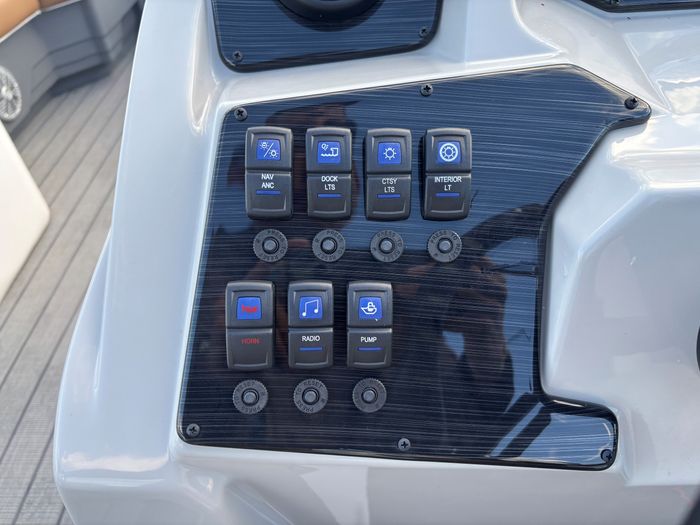 2024 Legend E-Series 23 Lounge Photo 19 sur 38