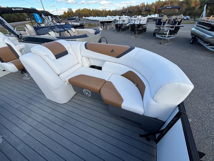 2024 Legend E-Series 23 Lounge Photo 23 sur 38
