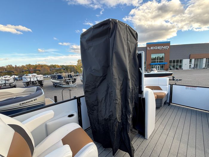 2024 Legend E-Series 23 Lounge Photo 27 sur 38