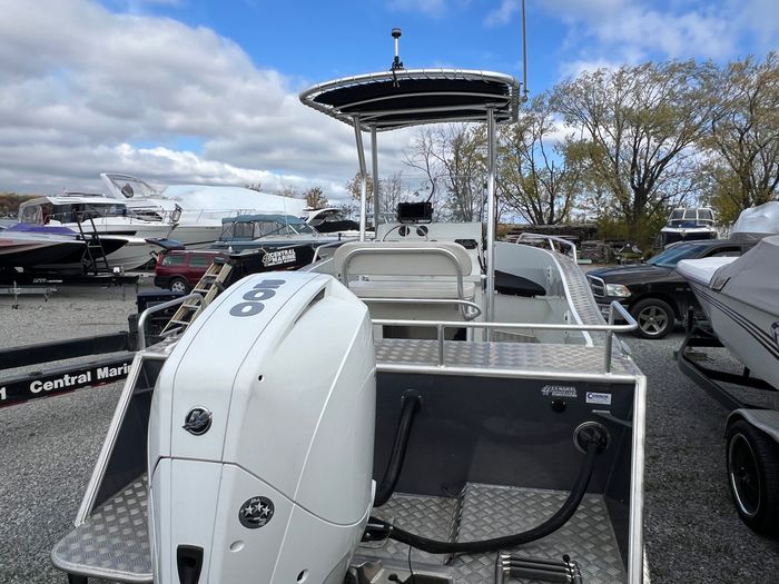 2021 Stanley 20 Sport Photo 5 of 11