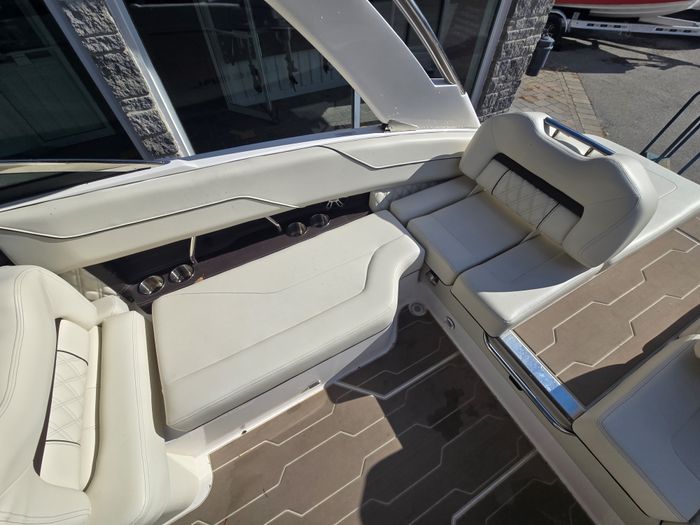 2024 Regal Regal LS4 Photo 3 sur 14