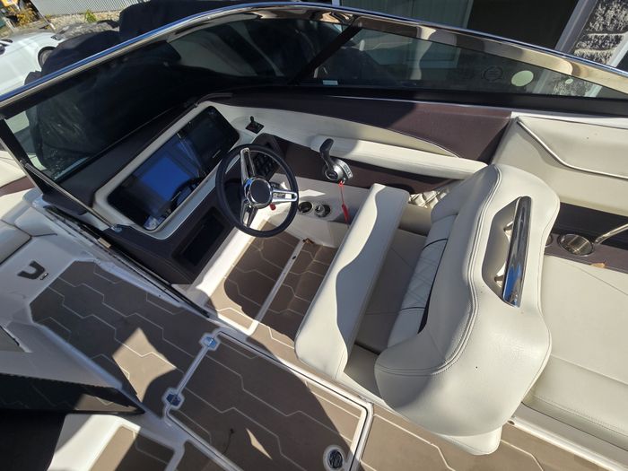 2024 Regal Regal LS4 Photo 8 sur 14