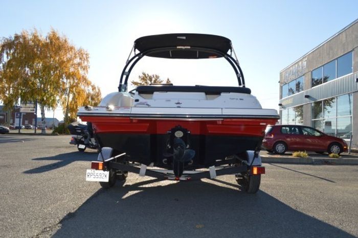 2022 Sea Ray SPX190 4.5L MPI A1 200CV Photo 12 of 14