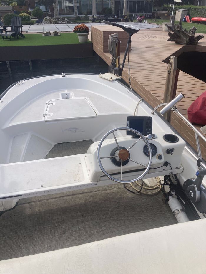 2007 Boston Whaler 130 Sport Photo 6 of 10