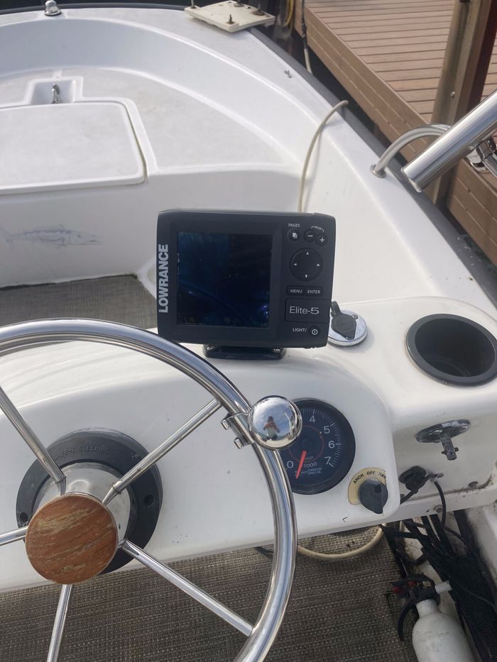 2007 Boston Whaler 130 Sport Photo 5 of 10