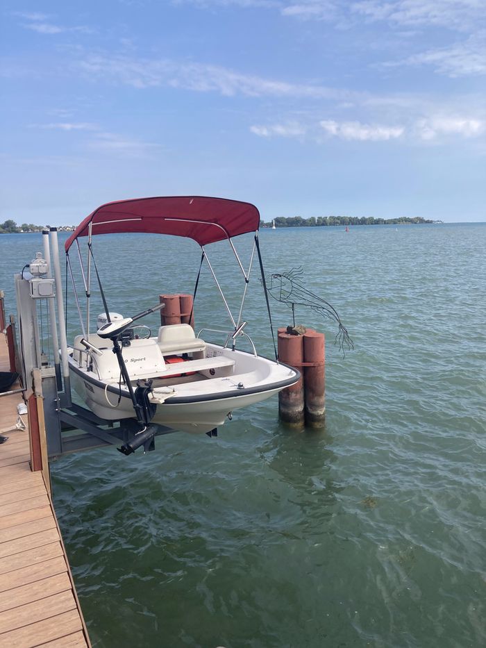 2007 Boston Whaler 130 Sport Photo 2 of 10