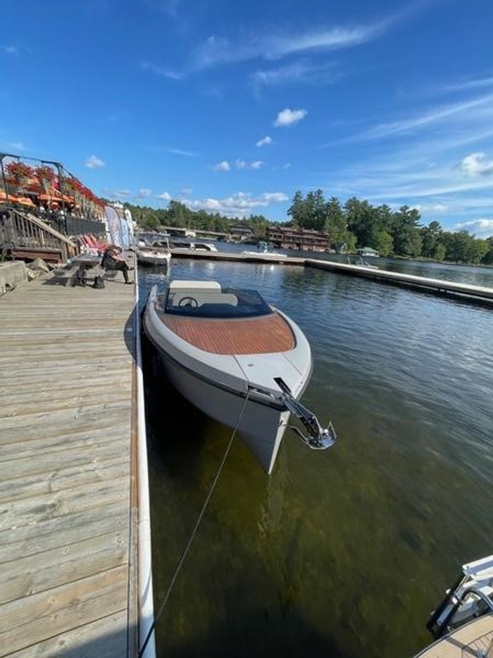 2022 Rand 25 Spirit Photo 1 of 18