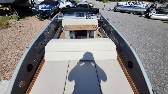 2022 Rand 25 Spirit Photo 13 of 18