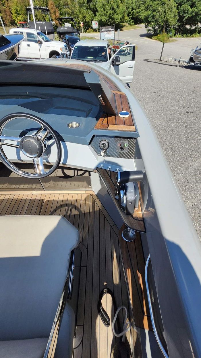 2022 Rand 25 Spirit Photo 10 of 18