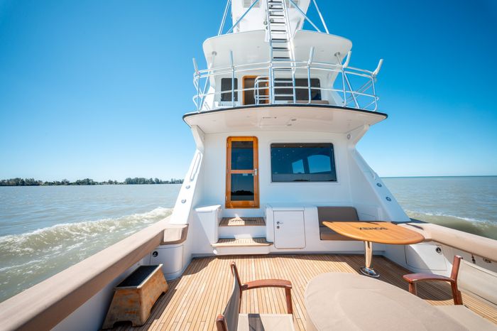 1998 Donzi R73 Photo 29 of 107