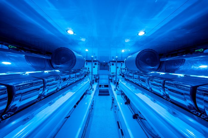 1998 Donzi R73 Photo 98 of 107