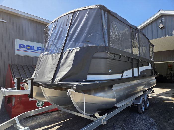2026 Princecraft VECTRA 23RL TRITOON W/ 150HP MERCURY Photo 4 of 15