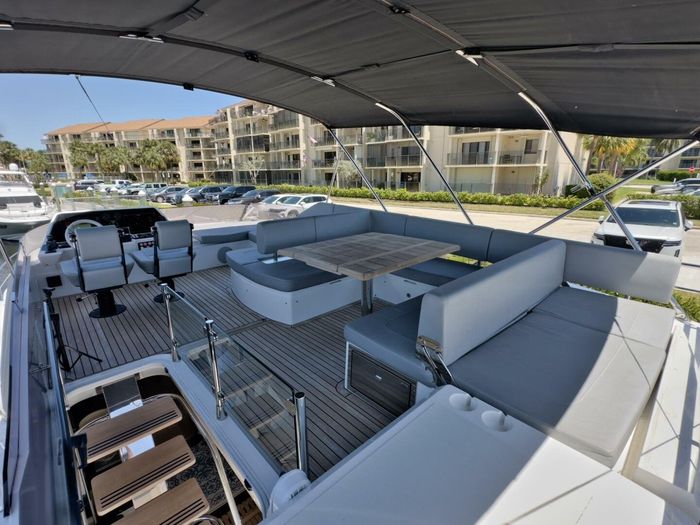 2020 Sunseeker 74 Sport Yacht Photo 21 of 91