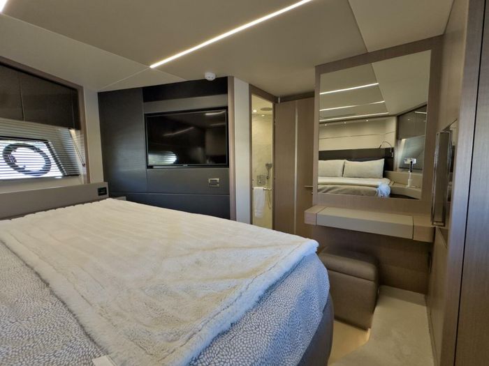 2020 Sunseeker 74 Sport Yacht Photo 58 of 91