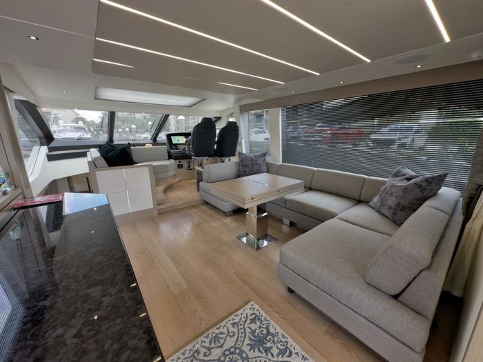 2020 Sunseeker 74 Sport Yacht Photo 25 of 91