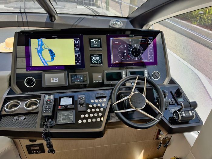 2020 Sunseeker 74 Sport Yacht Photo 34 of 91