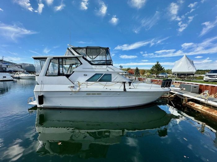 1989 Sea Ray 380 Aft Cabin Photo 1 of 52
