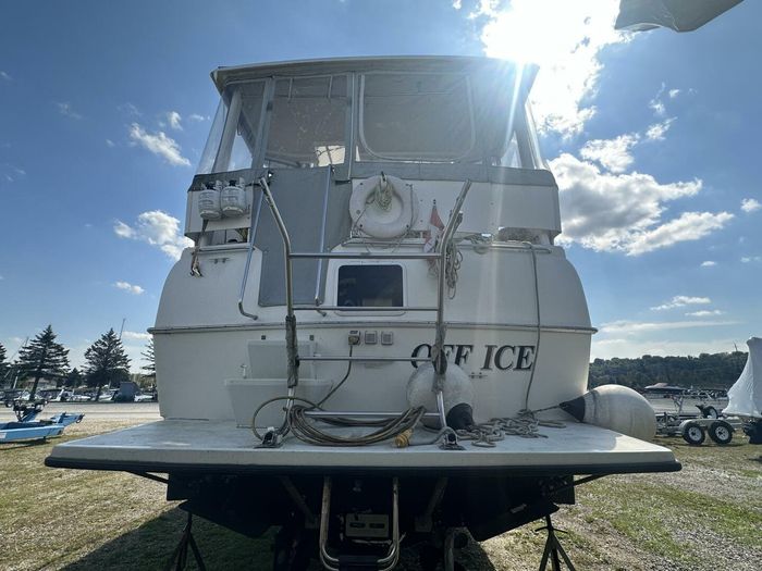 1994 Silverton 34 AC Photo 8 sur 36