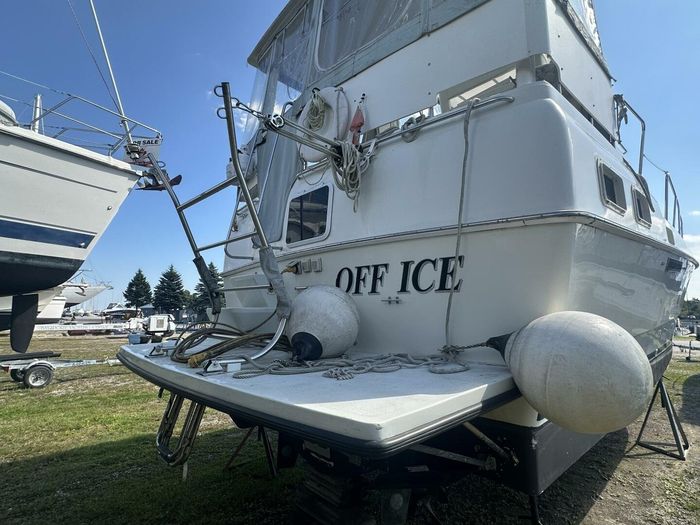 1994 Silverton 34 AC Photo 6 sur 36