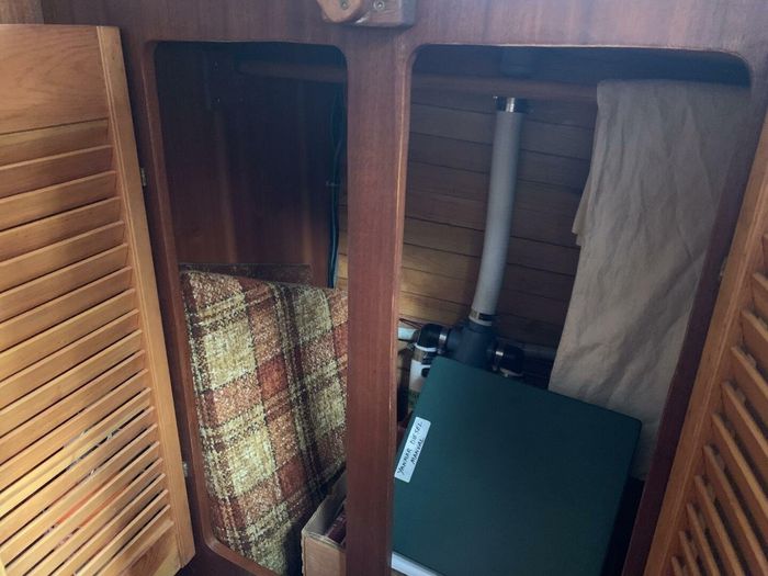 Bruce Roberts 36' Cutter 1984 Used Boat for Sale in Midland, Ontario ...