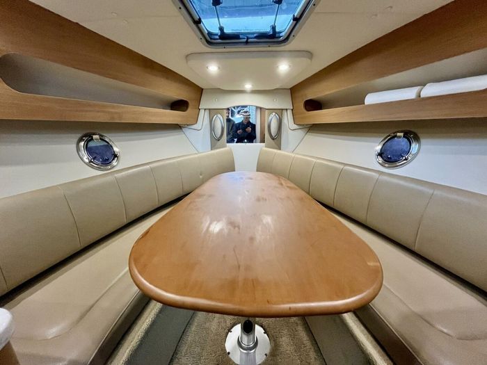 2014 Rinker 290 Express Cruiser Photo 26 of 38