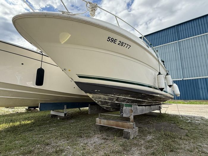2000 Sea Ray 240 Sundancer Photo 12 of 39