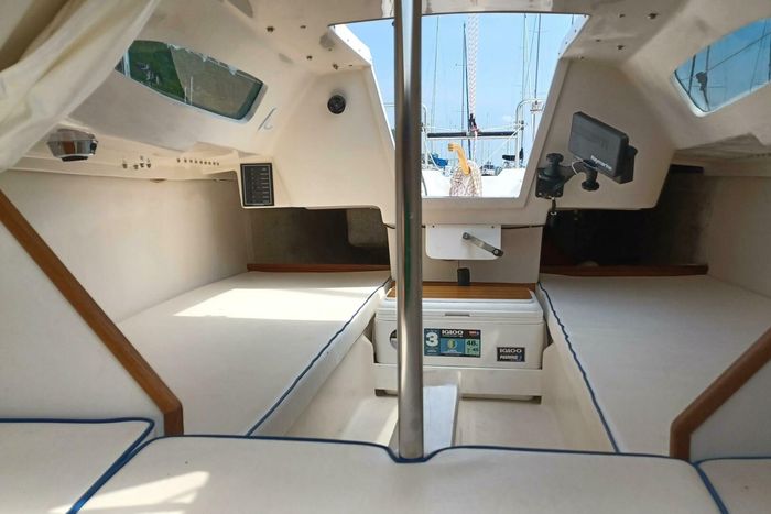 2023 Catalina Photo 9 of 11