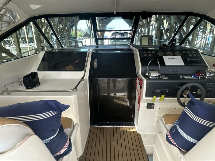 1988 Tiara 3300 Open Photo 14 sur 30