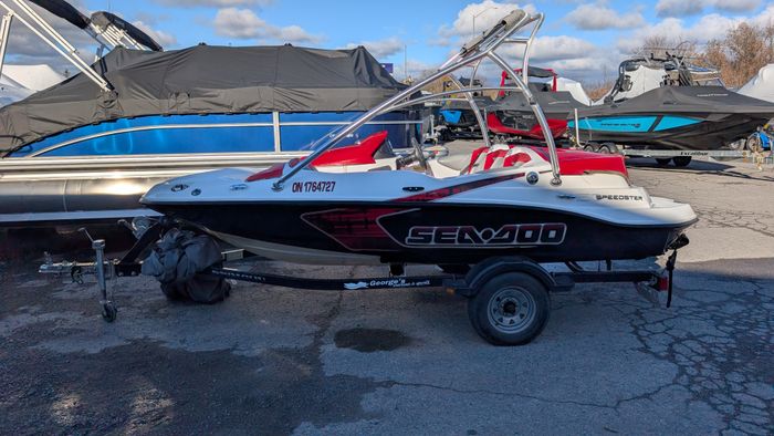 2009 Sea-Doo Speedster 15 Photo 2 of 5