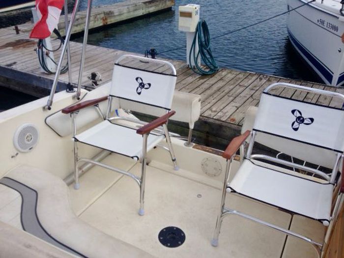 1992 Sea Ray Sundancer 230 Photo 13 of 15
